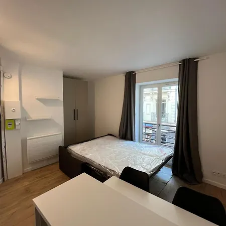 Charming And Comfortable 16 M * Nantes