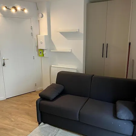 Charming And Comfortable 16 M Nantes